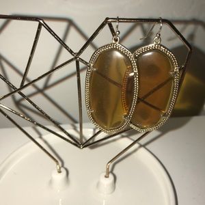 Kendra Scott Danielle Statement Earrings In Amber